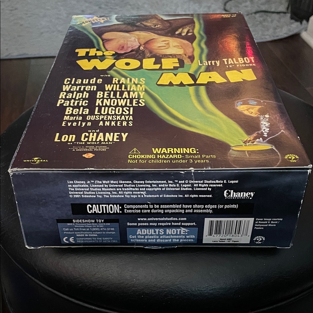 Universal The Wolfman Doll with Beige Suit - Picture 12 of 16